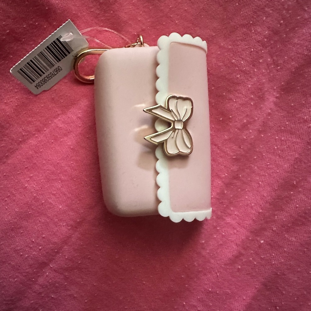 Bath & Body Works Pink and White Key Holder with Metallic Bow